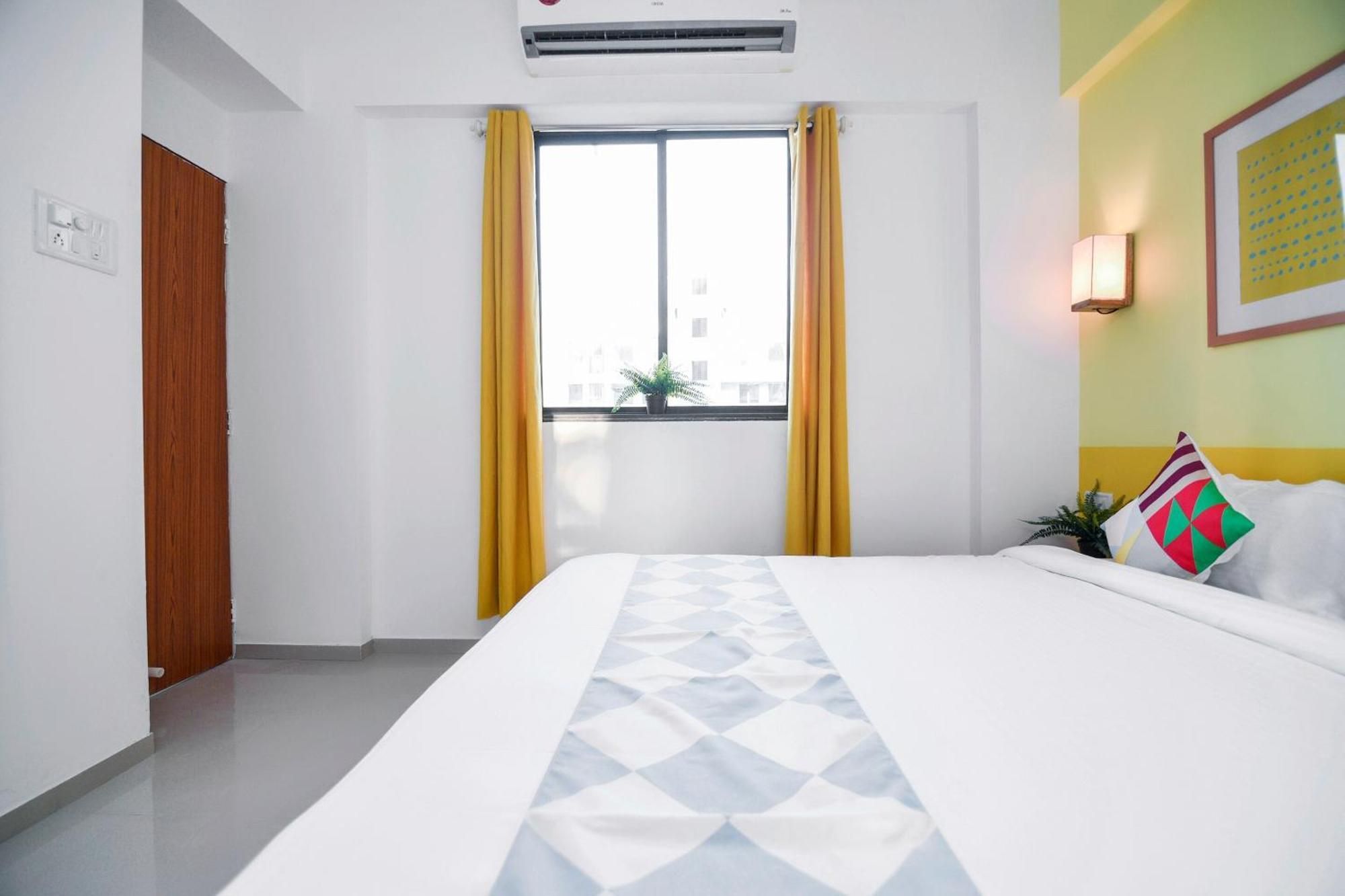 Hotel O Aakiyo Pune