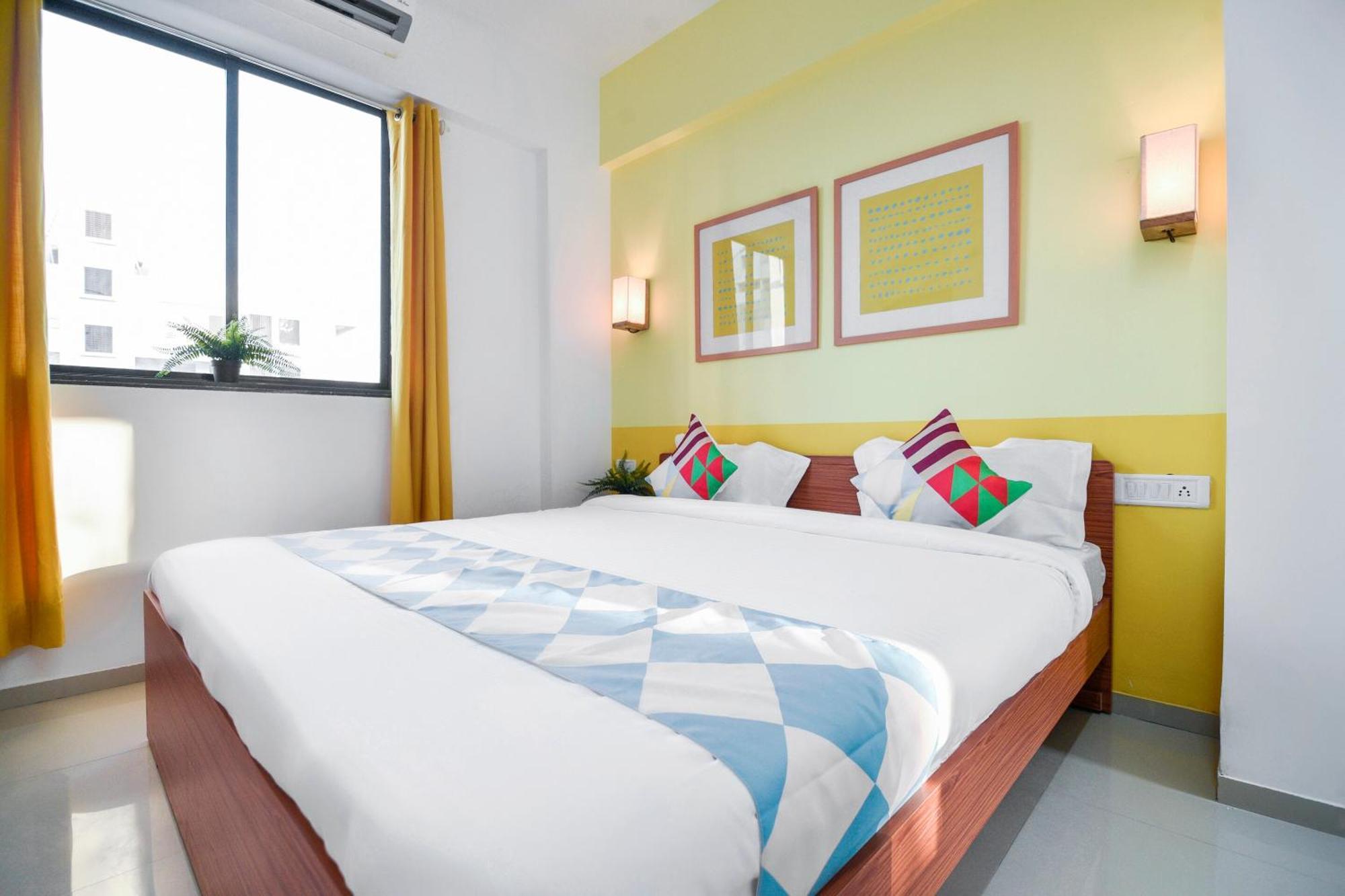 Hotel O Aakiyo Pune